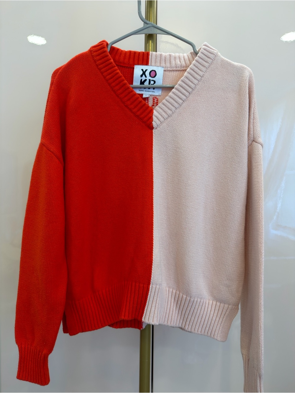 Colorblock V-Neck Sweater in Red and Light Pink